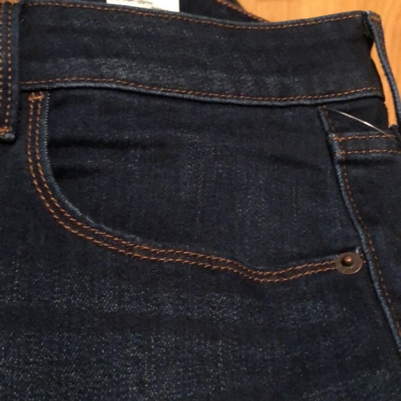 New With Tags Old Navy 18, POP ICON SKINNY, mid-rise Cotton/Polyester blend - Picture 7 of 10